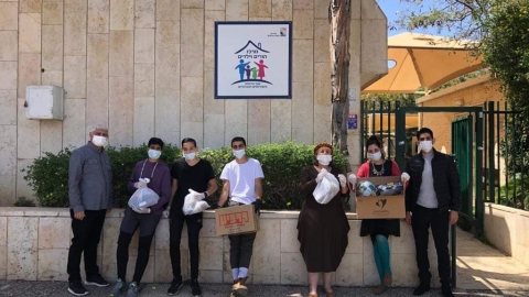 מתנדבים לקהילה גם בתקופת הקורונה - קהילה במעלה נט