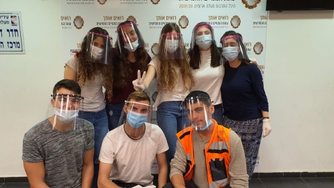 מגיני פנים מתוצרת בית - קהילה במעלה נט