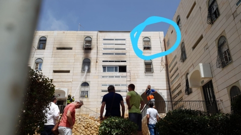 חולצה מהדירה הבוערת - קהילה במעלה נט