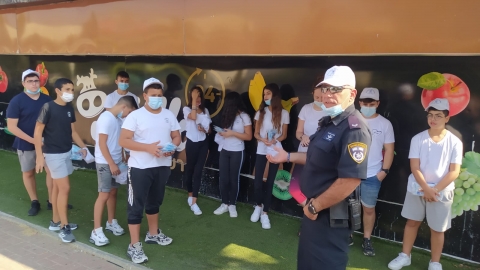 מסע ההסברה של התלמידים והשוטרים - קהילה במעלה נט