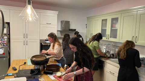 סדנת בישול לקומונרים ורכזי תנועות הנוער - קהילה במעלה נט