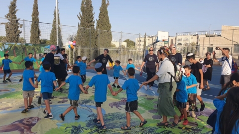 בשיא האחדות - חינוך במעלה נט