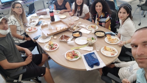 ותודה לאמי"ת - חינוך במעלה נט