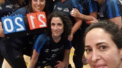 אמא משחקת במאמנט, בקרוב גם אבא סבבה - קהילה במעלה נט