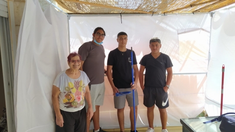 אמי"ת בונה סוכה - חינוך במעלה נט