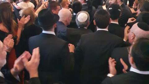זווית אישית / בזהירות ובנחישות - חדשות  במעלה נט