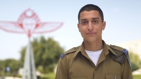 היוטיובר של צה"ל - חדשות  במעלה נט