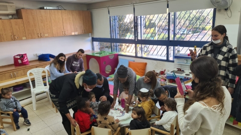 התחלה חדשה לילדי מעון "אמלי" - חינוך במעלה נט