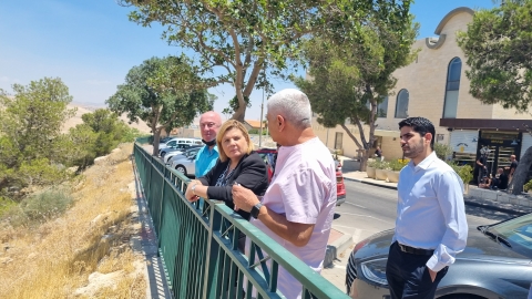 שרת הכלכלה בביקור במעלה אדומים - חדשות  במעלה נט