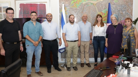 חמשת המצטיינים - חינוך במעלה נט