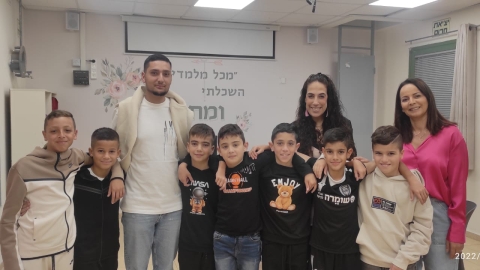 מאירים את המנורה - ספורט במעלה נט