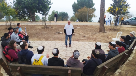 צועדים ומצדיעים לפצועי צה"ל - חינוך במעלה נט