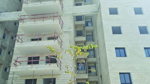 פרויקט מחיר למשתכן בדרך קדם  שוב נדחה – הדיירים זועמים - חדשות  במעלה נט