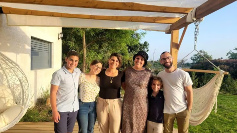 רצה להחזיר את החטופים - חדשות  במעלה נט