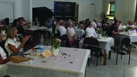 פותחים שנה בחיבוק חם - חדשות  במעלה נט